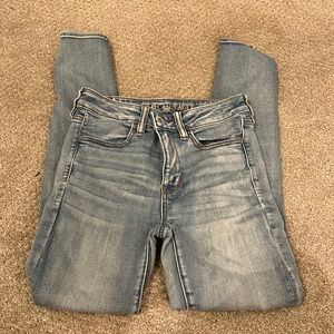 American Eagle High Rise Jegging